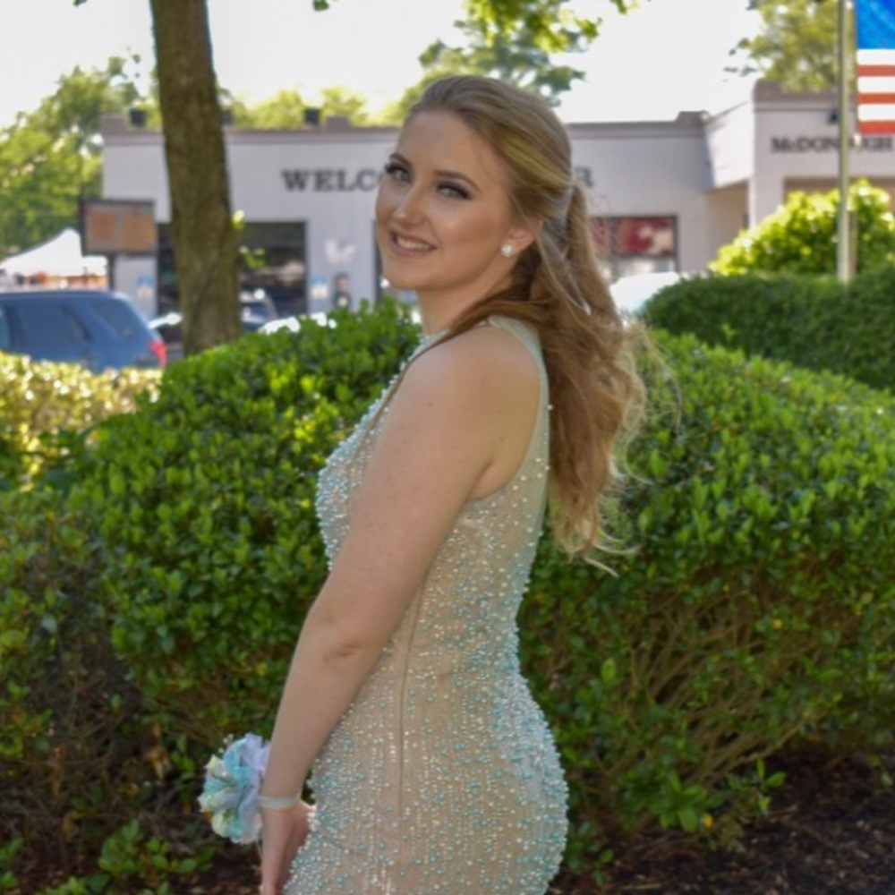 Meet your Posher, Phalicity